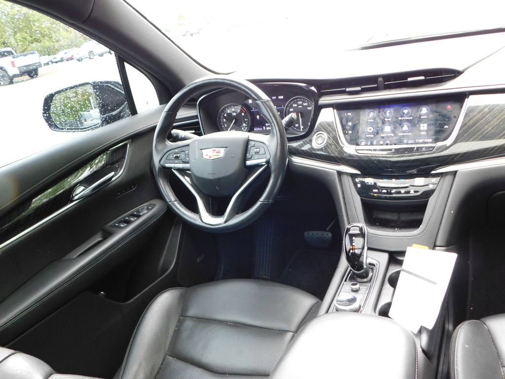 Used 2020 Cadillac XT6 Premium Luxury AWD/4WD image 8