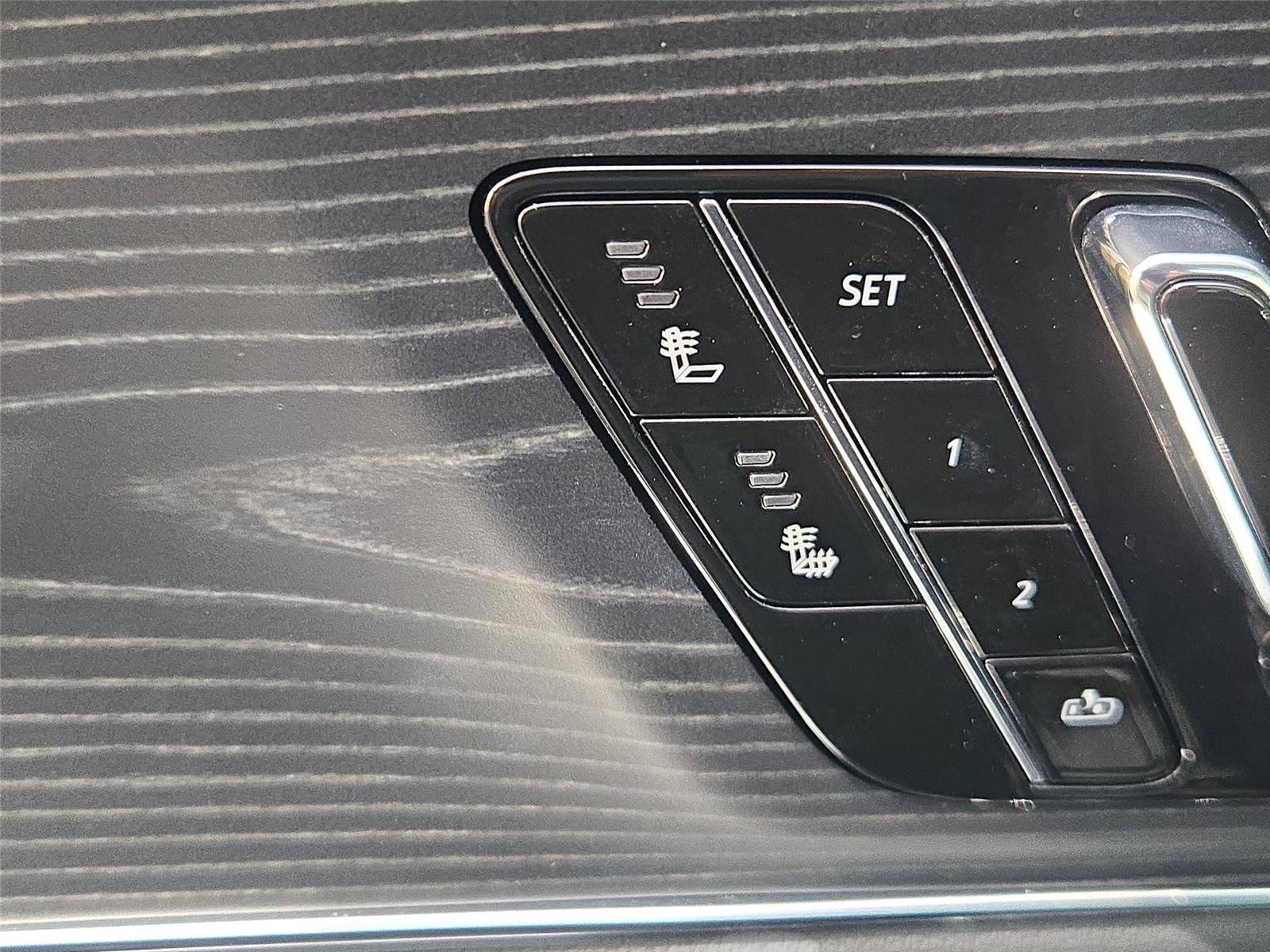 Certified 2024 Cadillac Lyriq Sport AWD/4WD image 21