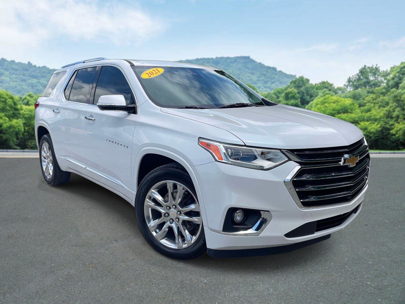 Used 2021 Chevrolet Traverse High Country w/ LPO, Floor Liner Package FWD image 1