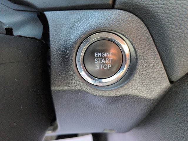 Certified 2025 Toyota RAV4 XLE AWD/4WD image 21