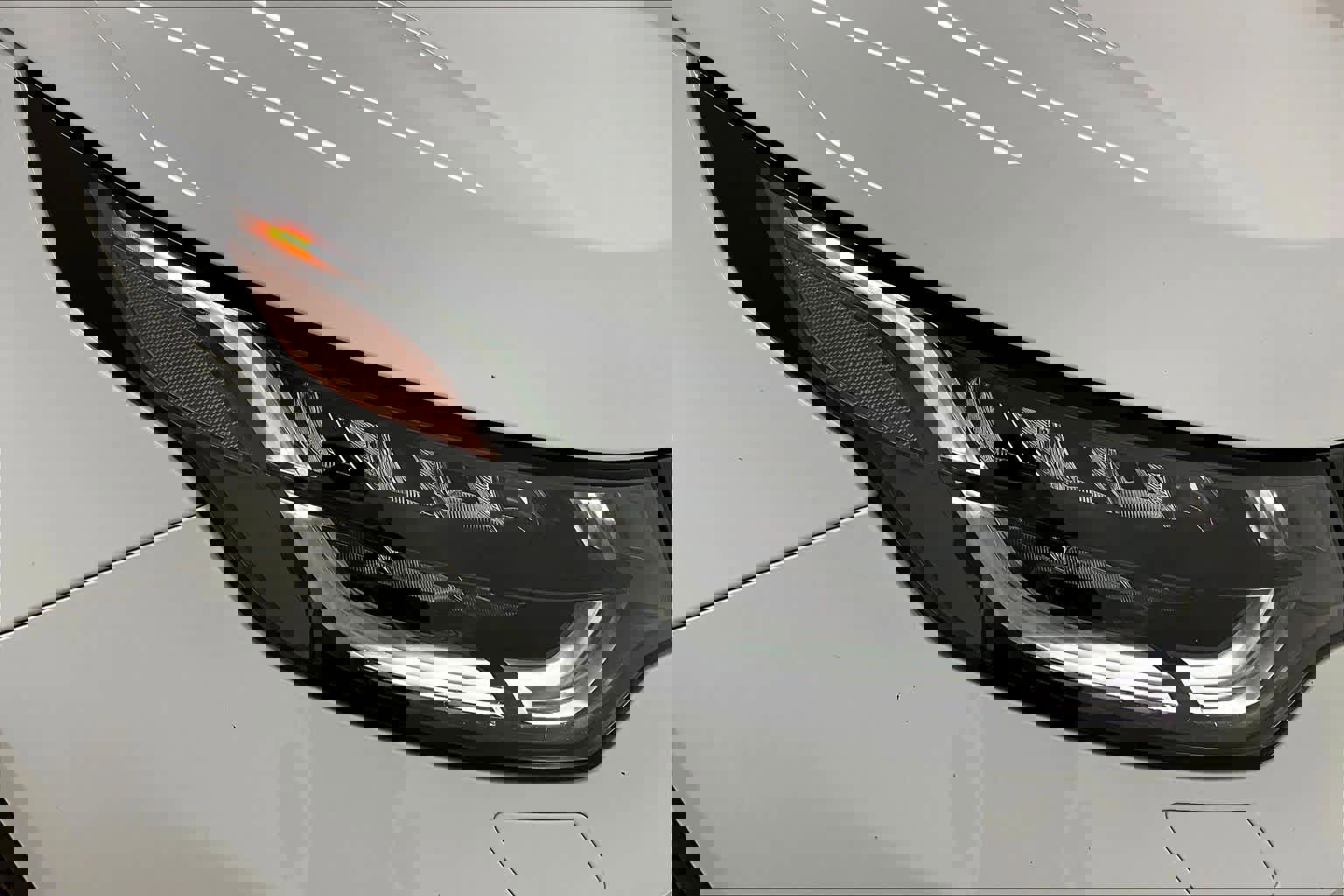 Used 2020 Land Rover Discovery HSE image 28