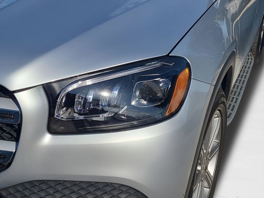 Used 2022 Mercedes-Benz GLS 450 4MATIC image 12