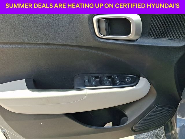 Used 2021 Hyundai Venue SEL w/ Cargo Package FWD image 13