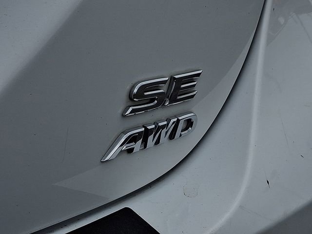 Used 2020 Toyota Camry SE w/ Moonroof Package image 31