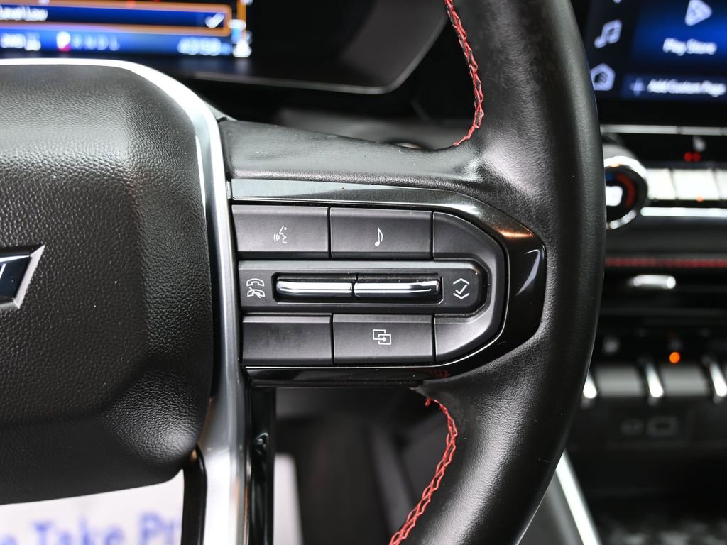 Used 2023 Chevrolet Colorado Z71 w/ Z71 Convenience Package 2 AWD/4WD image 19