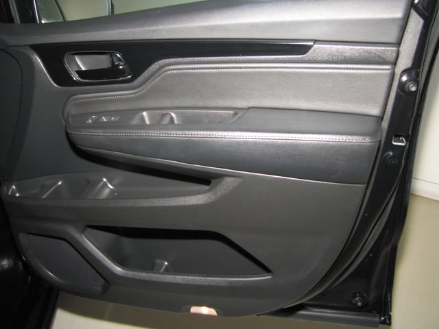 Certified 2022 Honda Odyssey Touring image 19