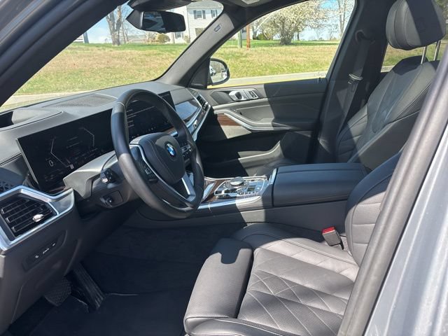 Used 2026 BMW X5 xDrive40i AWD/4WD image 16