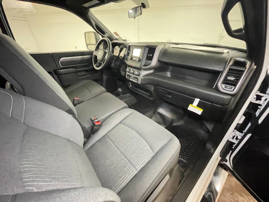 New 2023 RAM 4500 Tradesman image 23