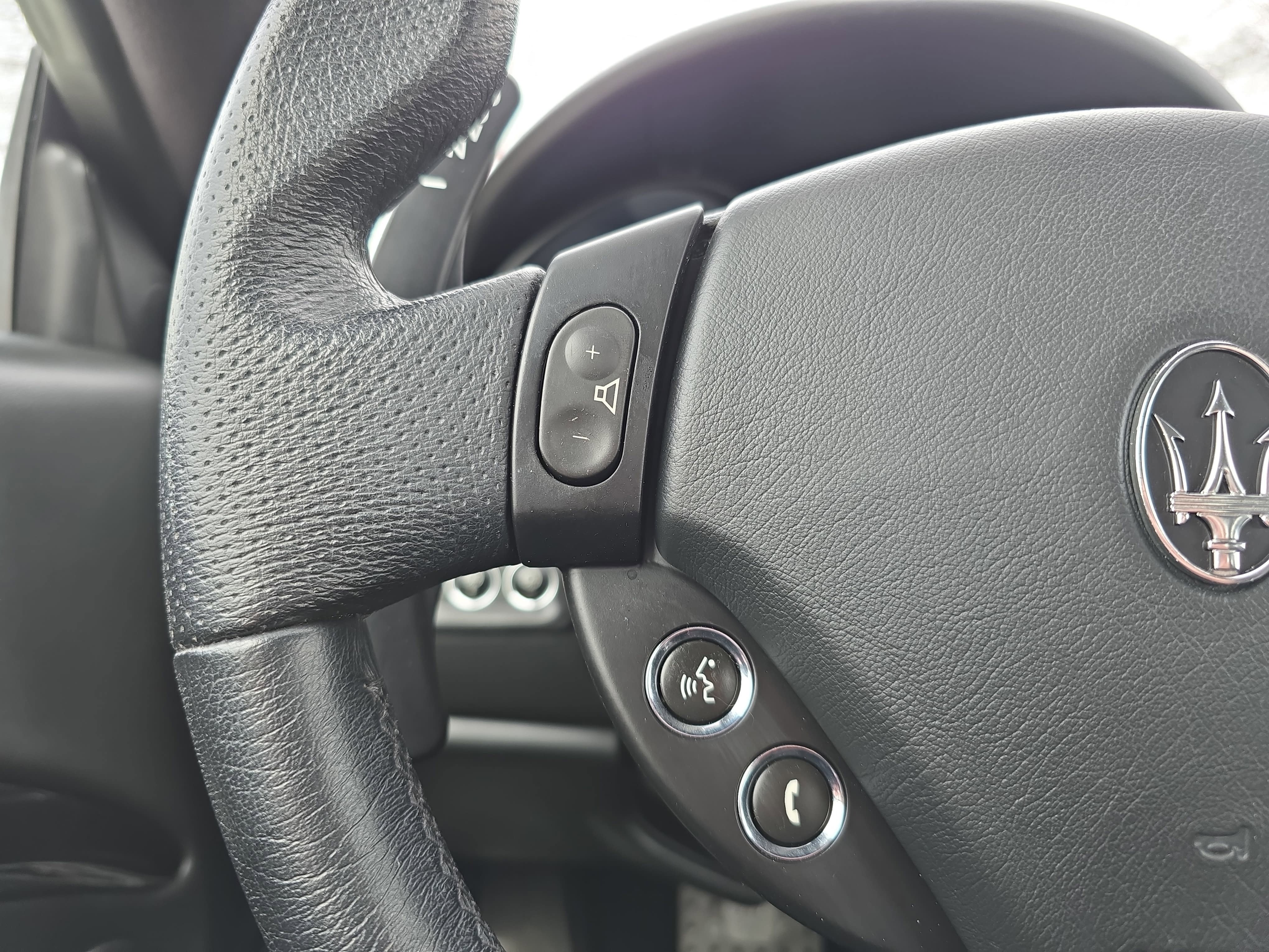 Used 2018 Maserati GranTurismo Sport RWD image 16
