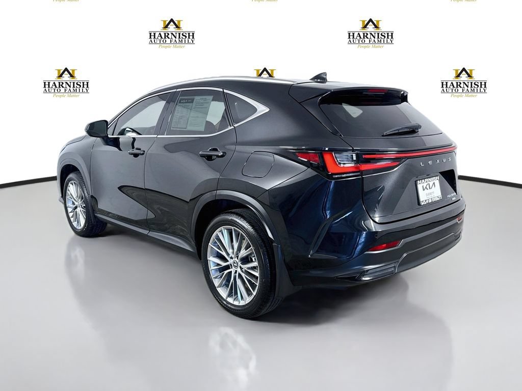 Used 2024 Lexus NX 350h AWD w/ Vision Package image 5