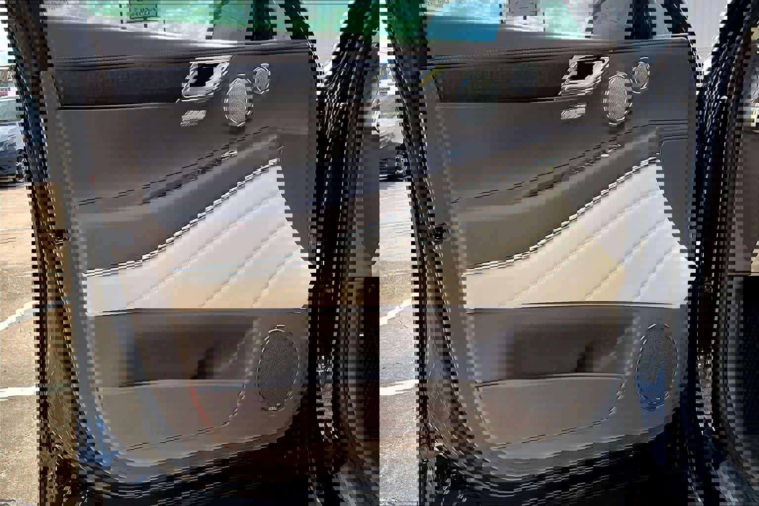 Used 2024 Genesis GV80 3.5T w/ Advanced Package image 21