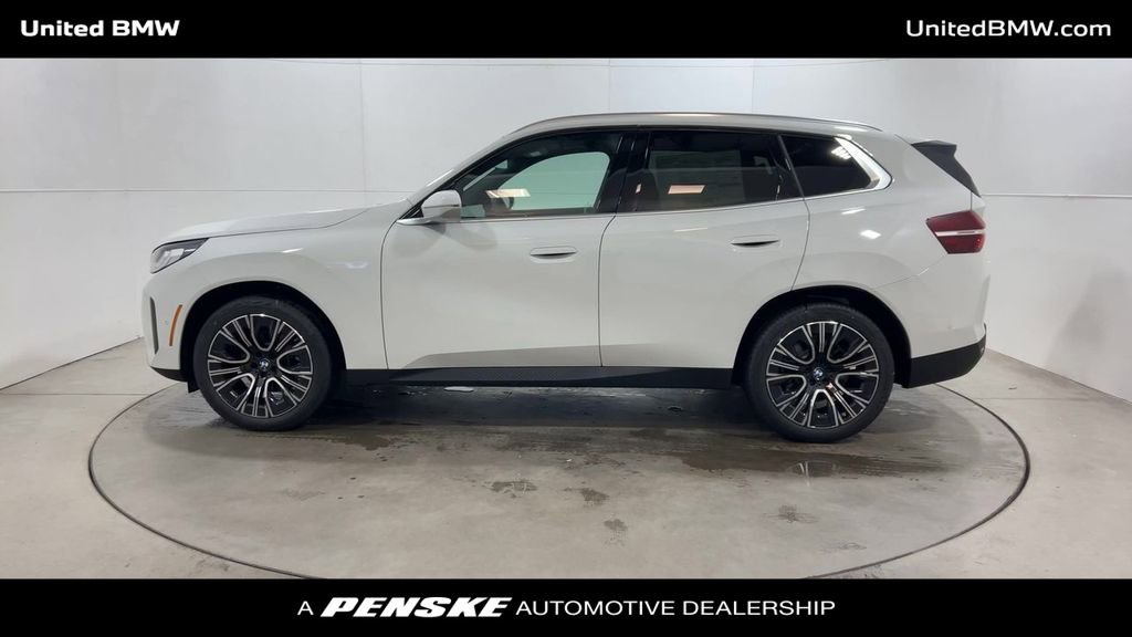 Used 2025 BMW X3 xDrive30i w/ Convenience Package AWD/4WD image 5