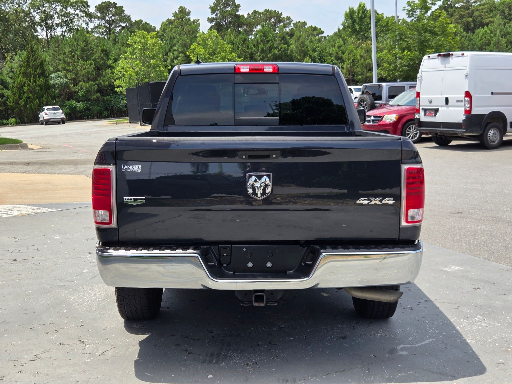 Used 2016 RAM 1500 Laramie w/ Convenience Group AWD/4WD image 6