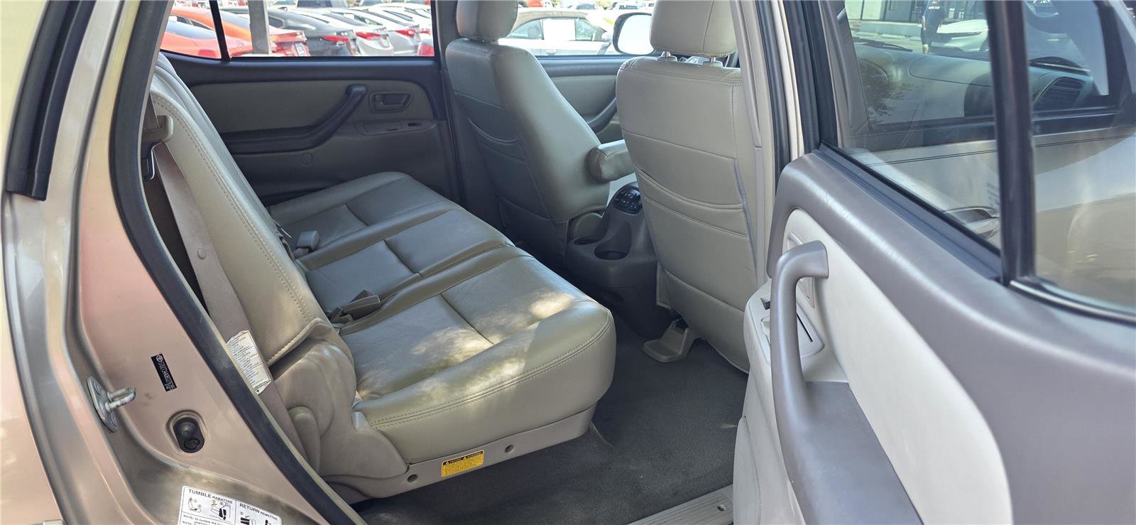 Used 2006 Toyota Sequoia SR5 RWD image 12