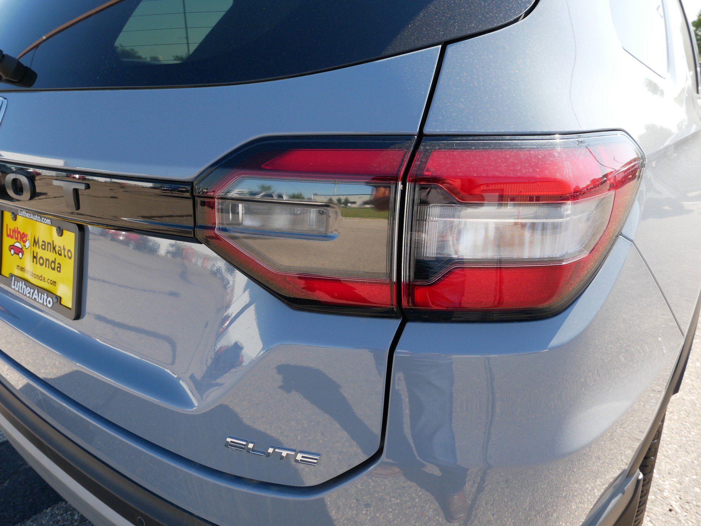 Certified 2024 Honda Pilot Elite image 17