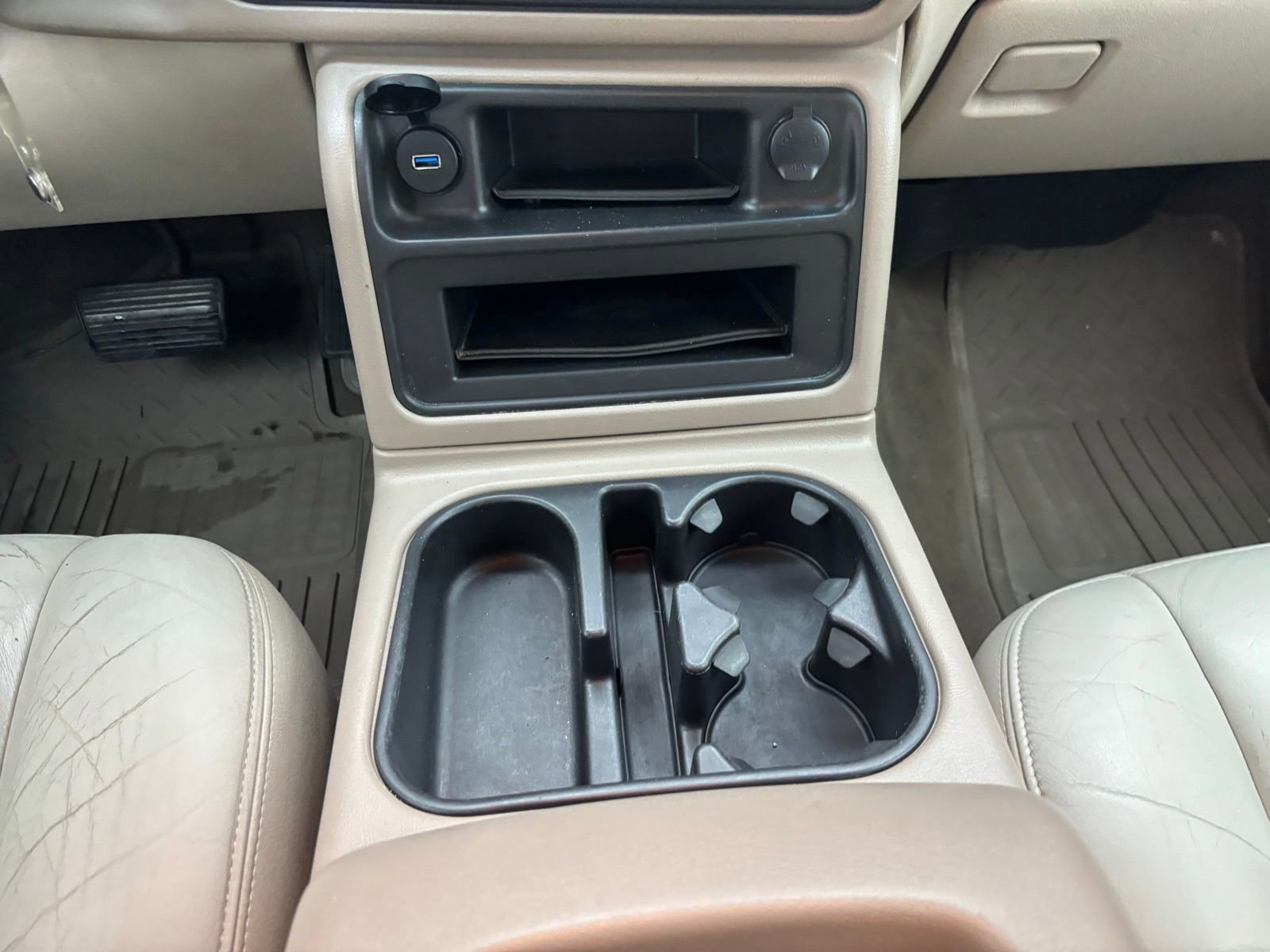 Used 2005 Chevrolet Avalanche Z71 w/ Preferred Equipment Group image 25