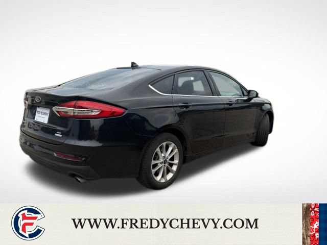 Used 2020 Ford Fusion SE FWD image 5