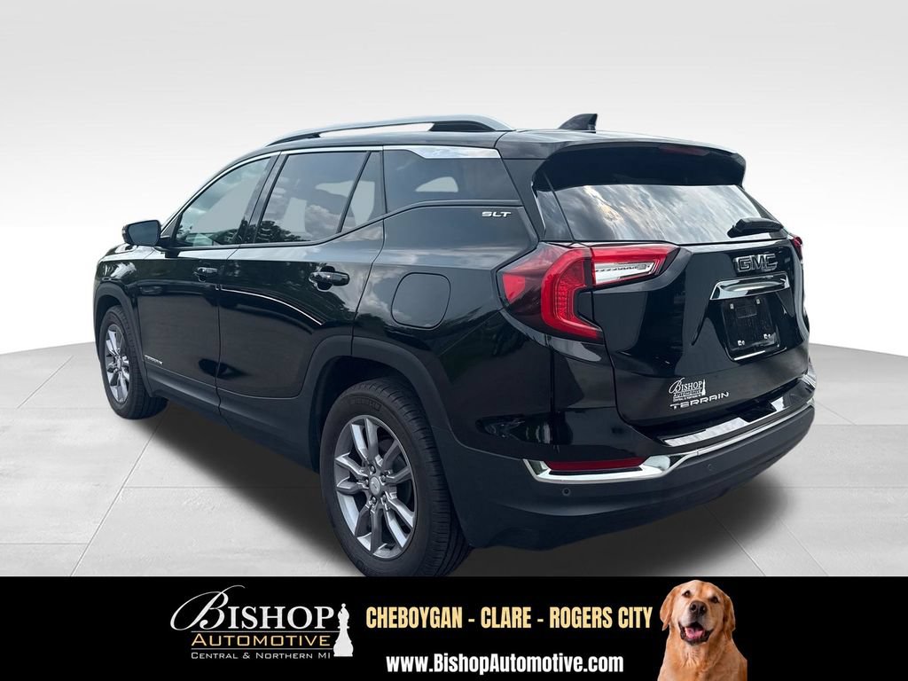 Used 2023 GMC Terrain SLT FWD image 9