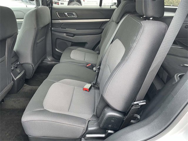 Used 2018 Ford Explorer XLT w/ Equipment Group 201A image 25
