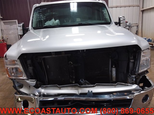 Used 2015 Nissan NV 3500 SL w/ Technology Package image 7