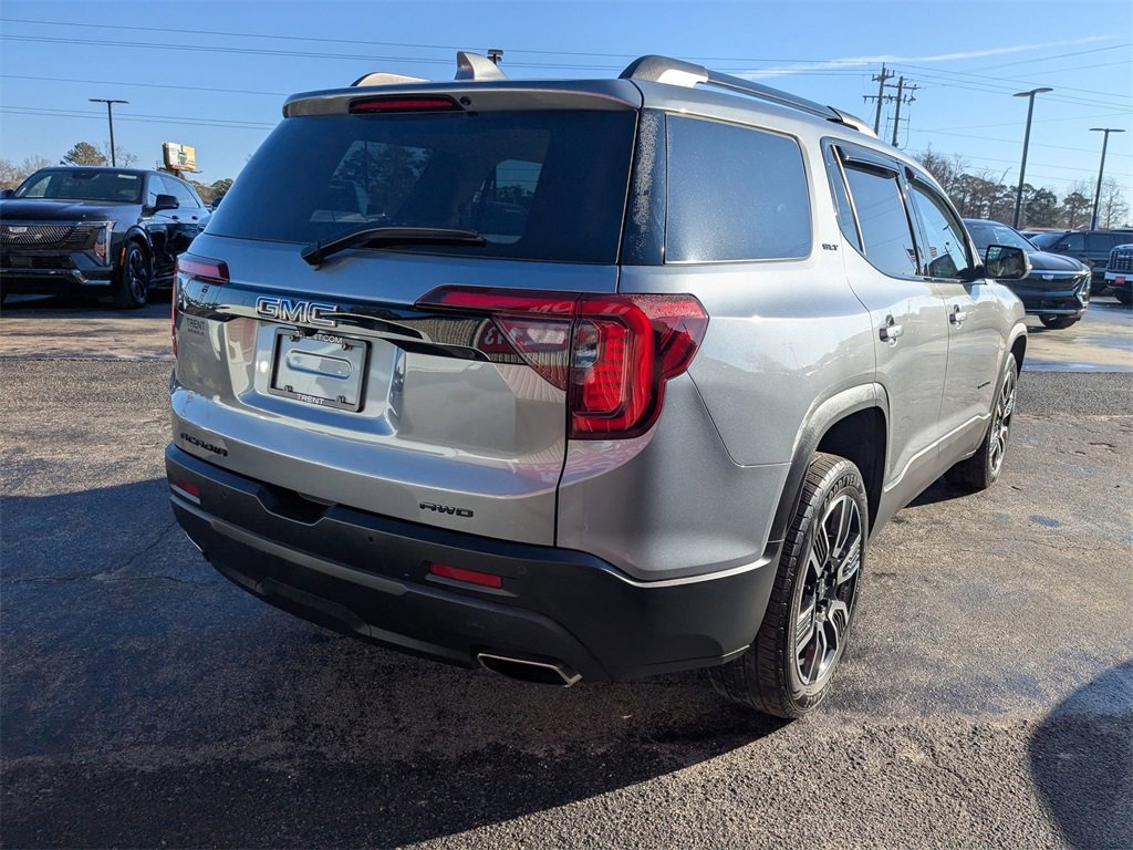 Used 2021 GMC Acadia SLT w/ Elevation Edition image 6