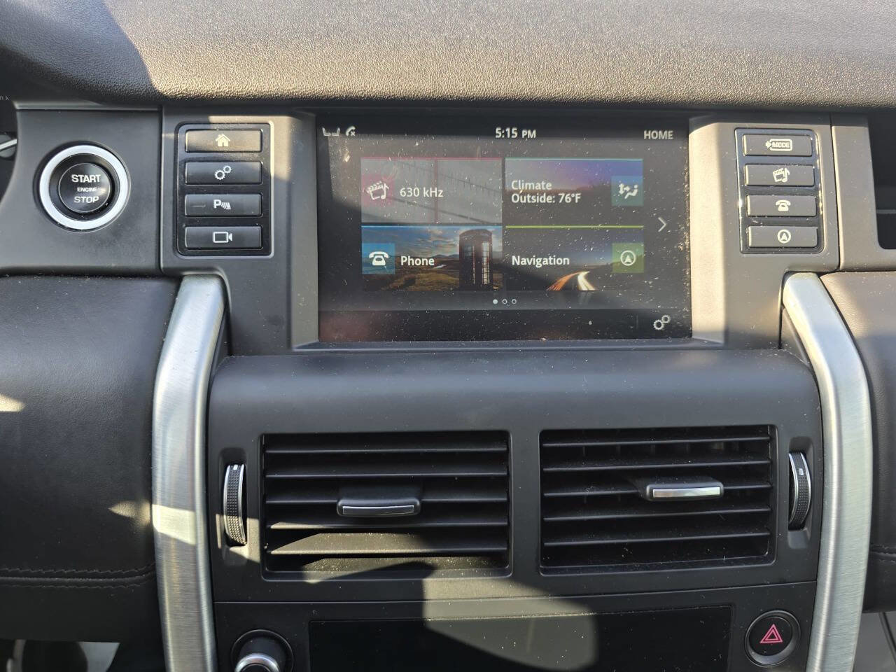 Used 2018 Land Rover Discovery Sport HSE Luxury image 24