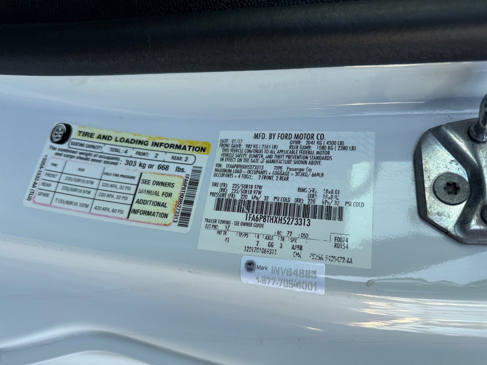 Used 2017 Ford Mustang Premium image 23