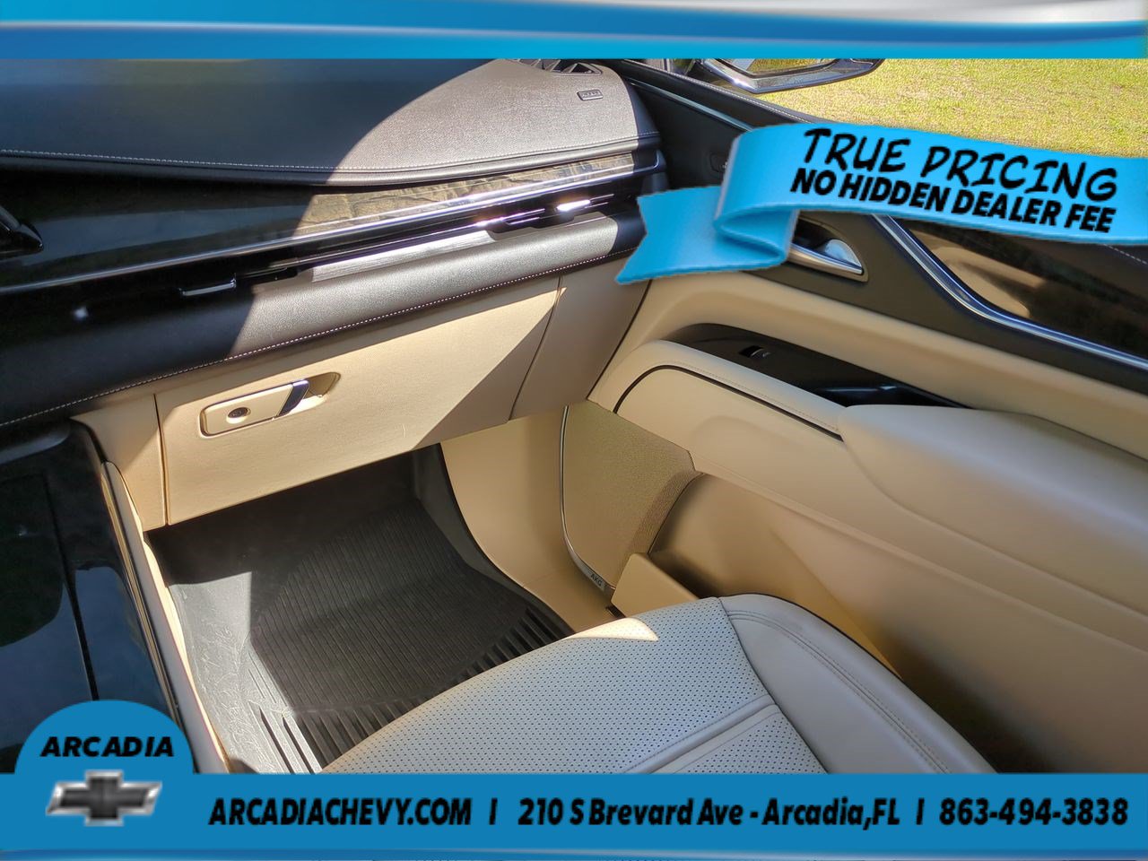 Used 2023 Cadillac Escalade ESV Premium Luxury w/ LPO, Radiant Package AWD/4WD image 17