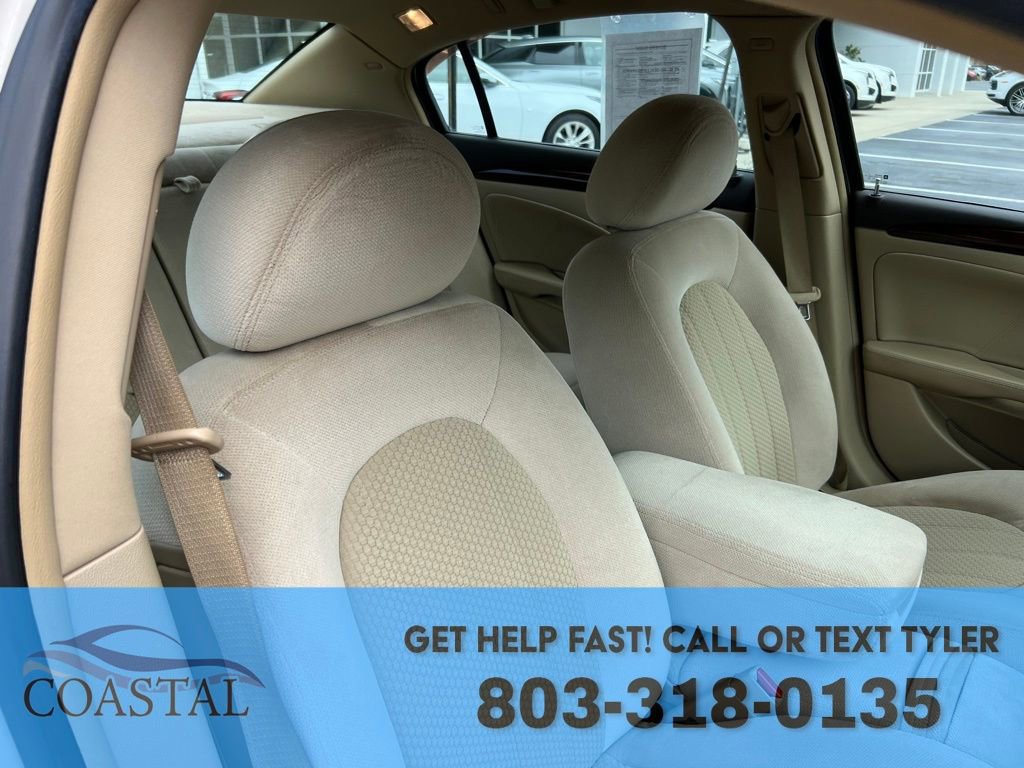 Used 2011 Buick Lucerne CX image 27