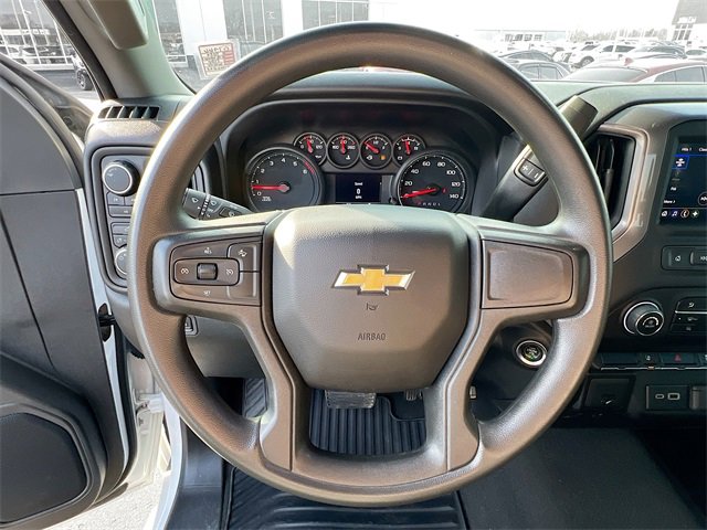 Used 2024 Chevrolet Silverado 2500 Custom w/ Snow Plow Prep/Camper Package image 12