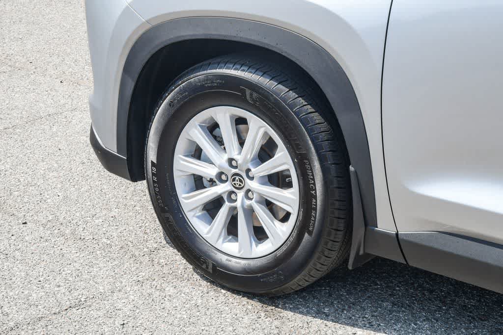 Used 2025 Toyota Grand Highlander AWD Hybrid image 10