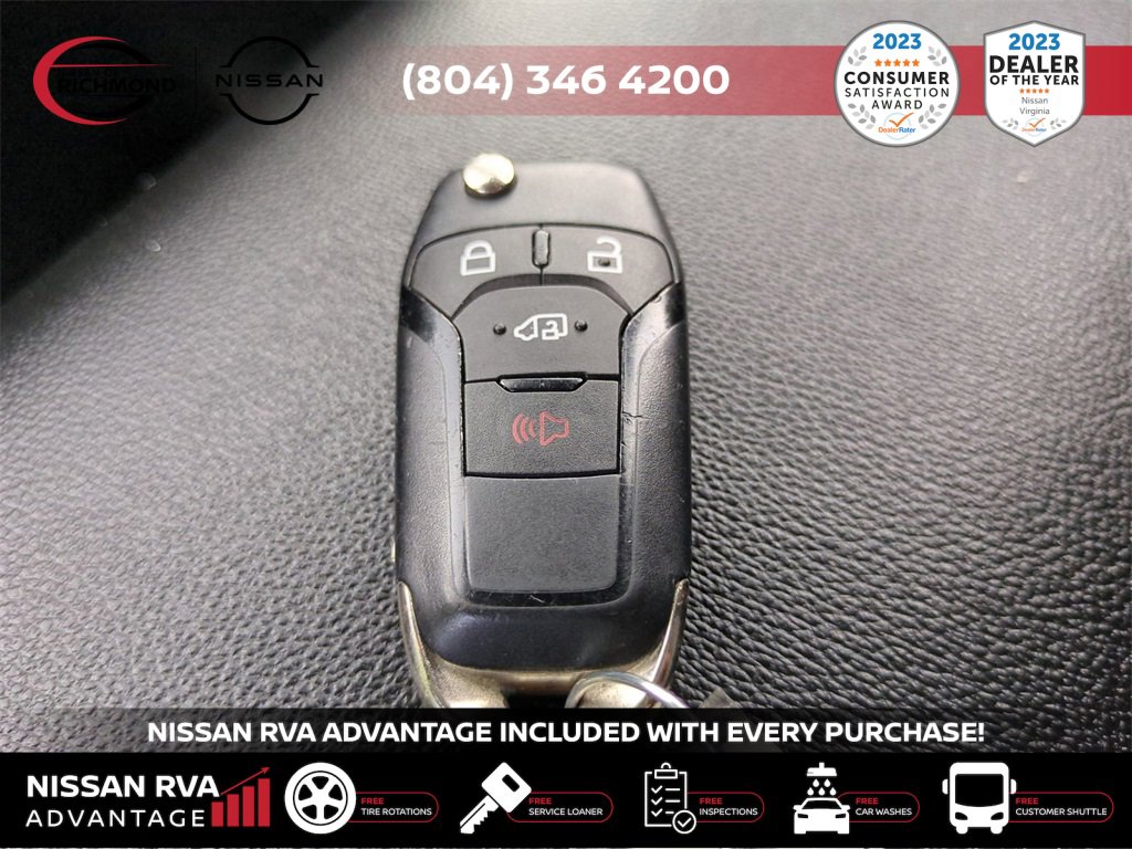 Used 2023 Ford Transit 250 Medium Roof AWD w/ Load Area Protection Package image 26