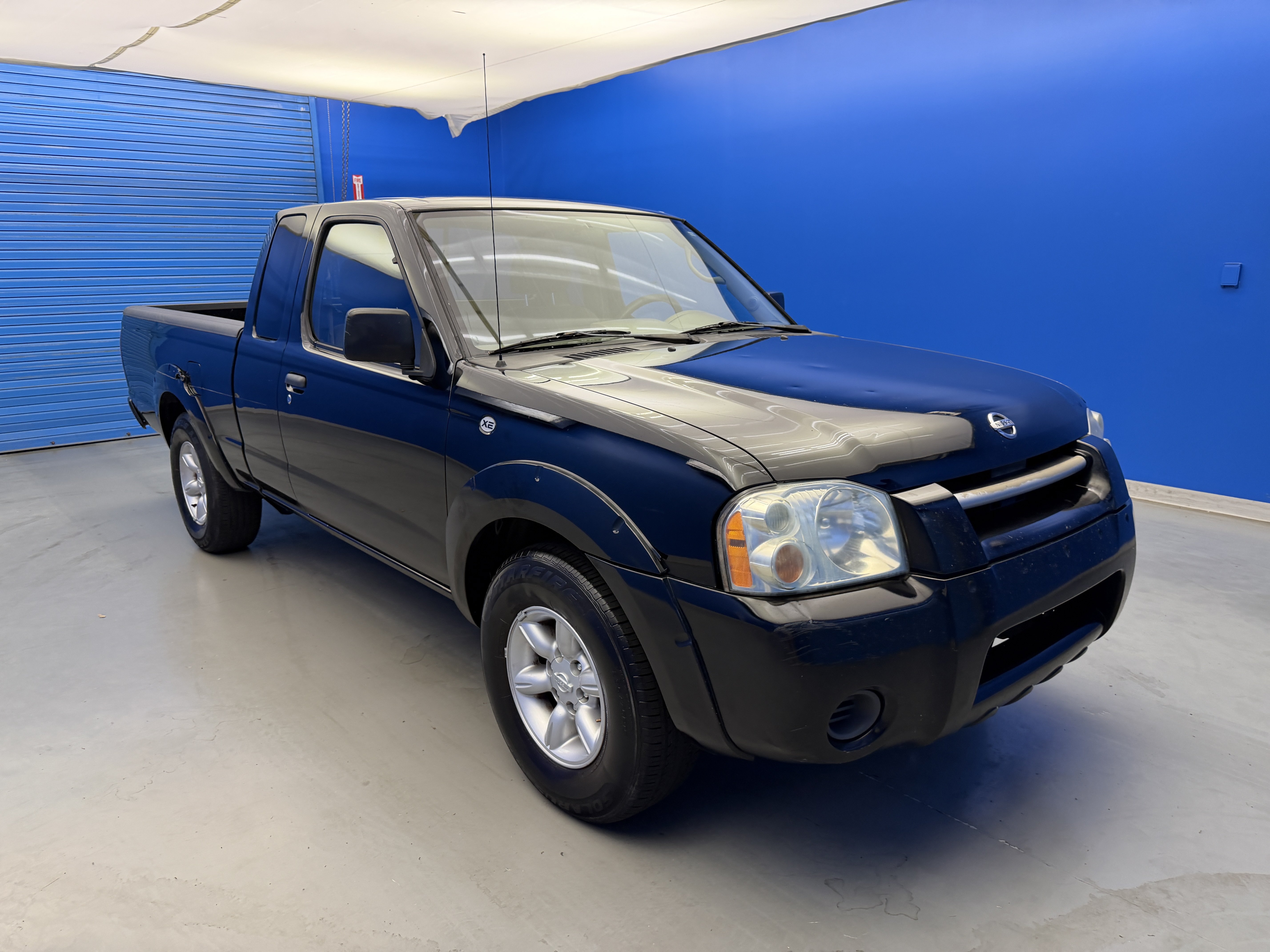 Used 2003 Nissan Frontier XE RWD image 2