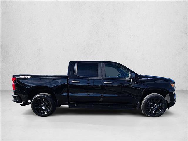 Used 2022 Chevrolet Silverado 1500 Custom image 4
