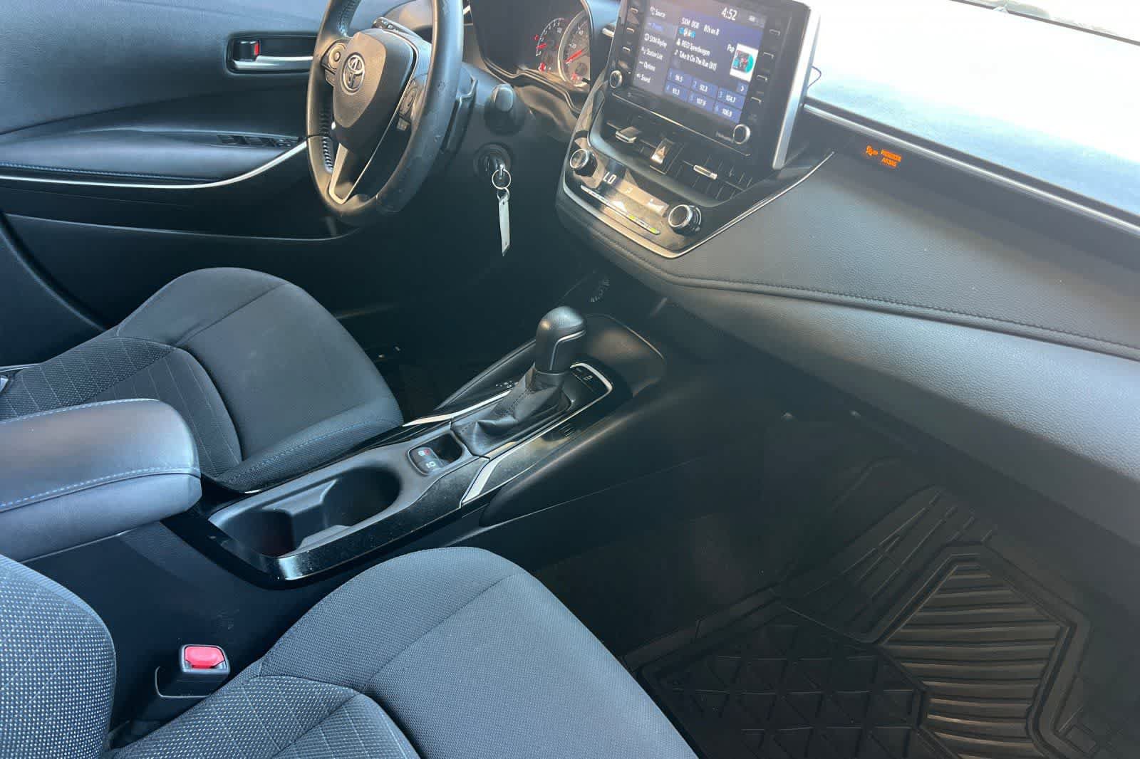 Used 2021 Toyota Corolla SE FWD image 17