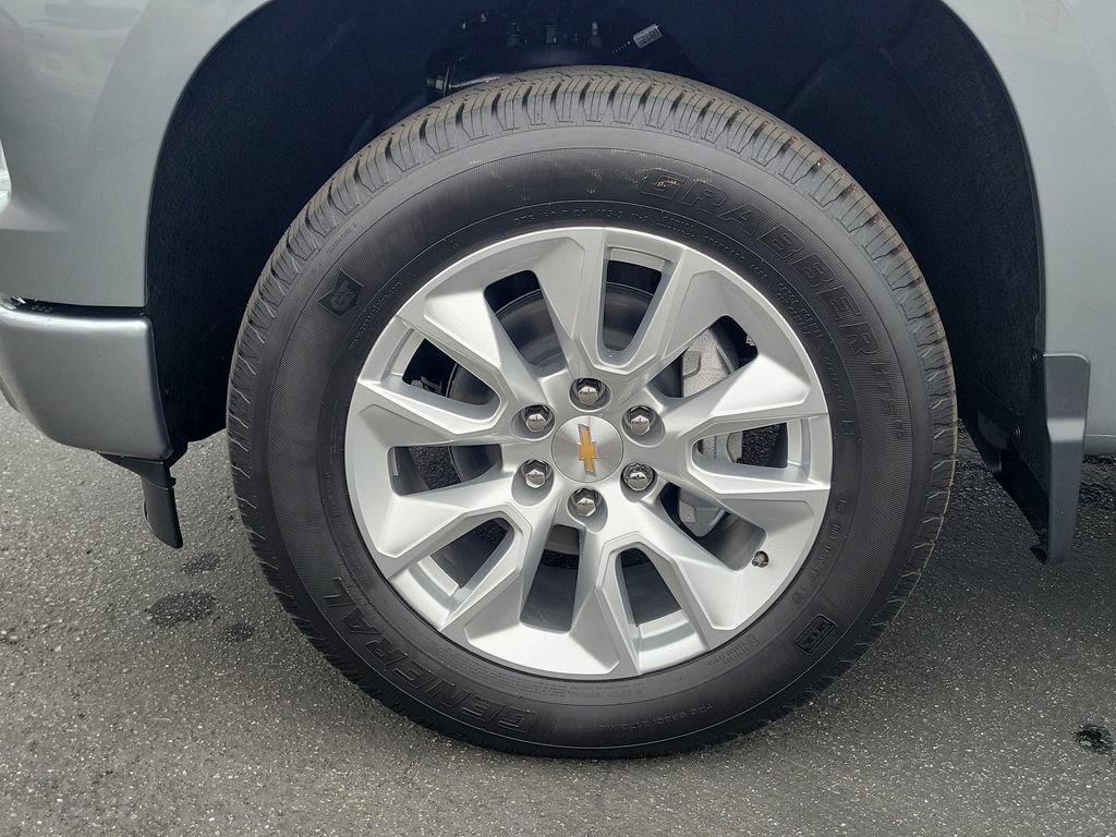 New 2026 Chevrolet Silverado 1500 Custom RWD image 23