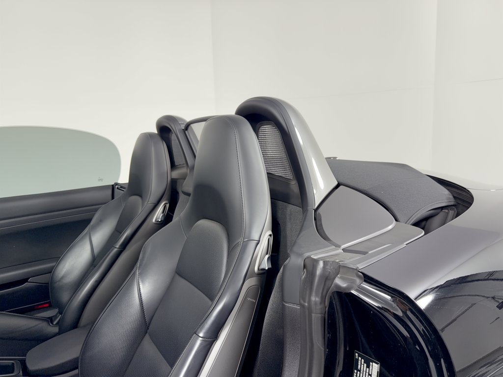 Certified 2021 Porsche 718 Boxster RWD image 25