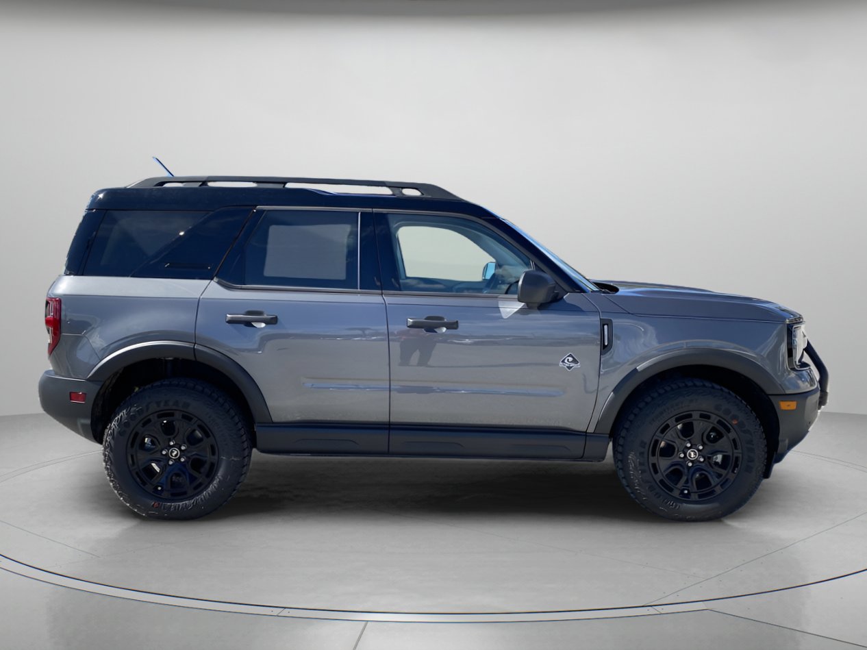 New 2025 Ford Bronco Sport Outer Banks w/ Sasquatch Outer Banks Package AWD/4WD image 2