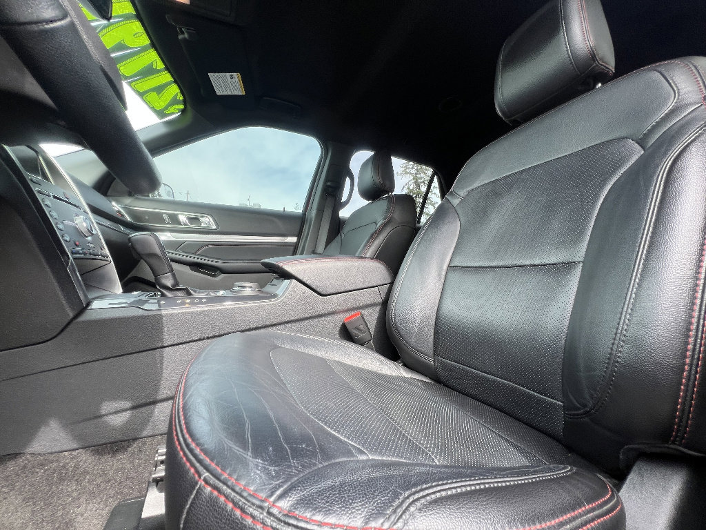 Certified 2018 Ford Explorer Sport image 16