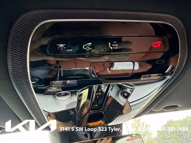 Used 2025 Mercedes-Benz GLC 300 4MATIC image 21
