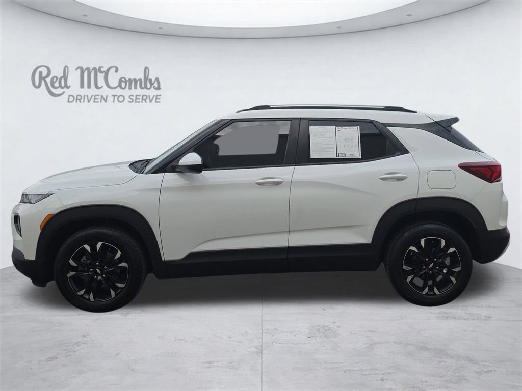 Used 2023 Chevrolet TrailBlazer LT FWD image 2