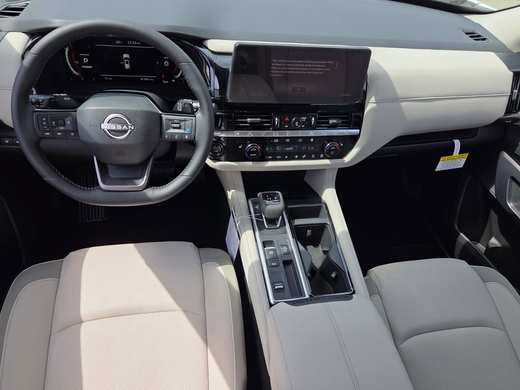 New 2026 Nissan Pathfinder SL image 6