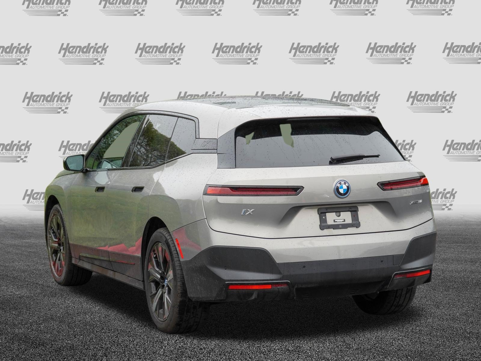 Certified 2023 BMW iX xDrive50 w/ Convenience Package AWD/4WD image 6