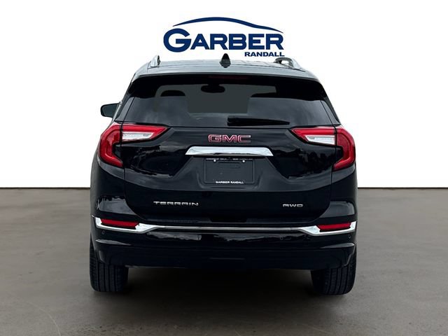 Used 2023 GMC Terrain Denali AWD/4WD image 4