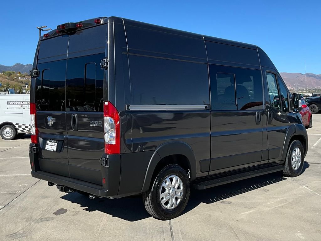 New 2025 RAM ProMaster 1500 w/ Quick Order Package 22G SLT image 5