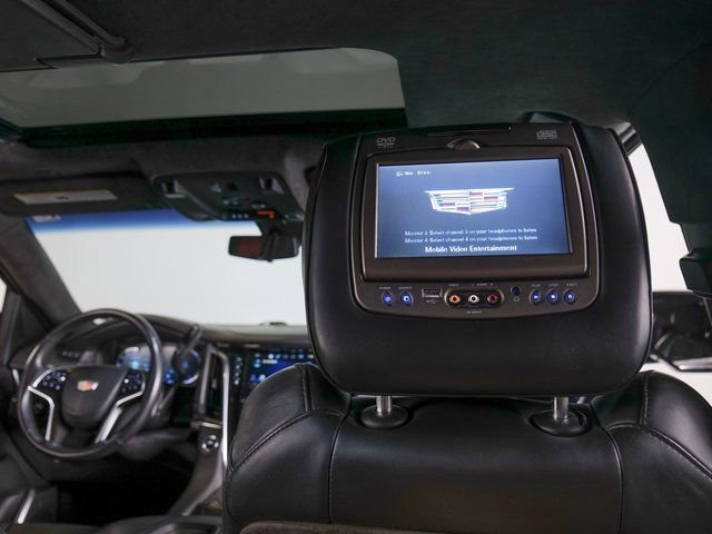 Used 2019 Cadillac Escalade ESV Platinum AWD/4WD image 22