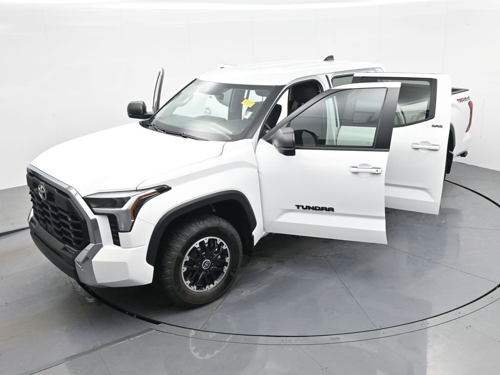 Used 2024 Toyota Tundra SR5 w/ TRD Off-Road Package AWD/4WD image 37