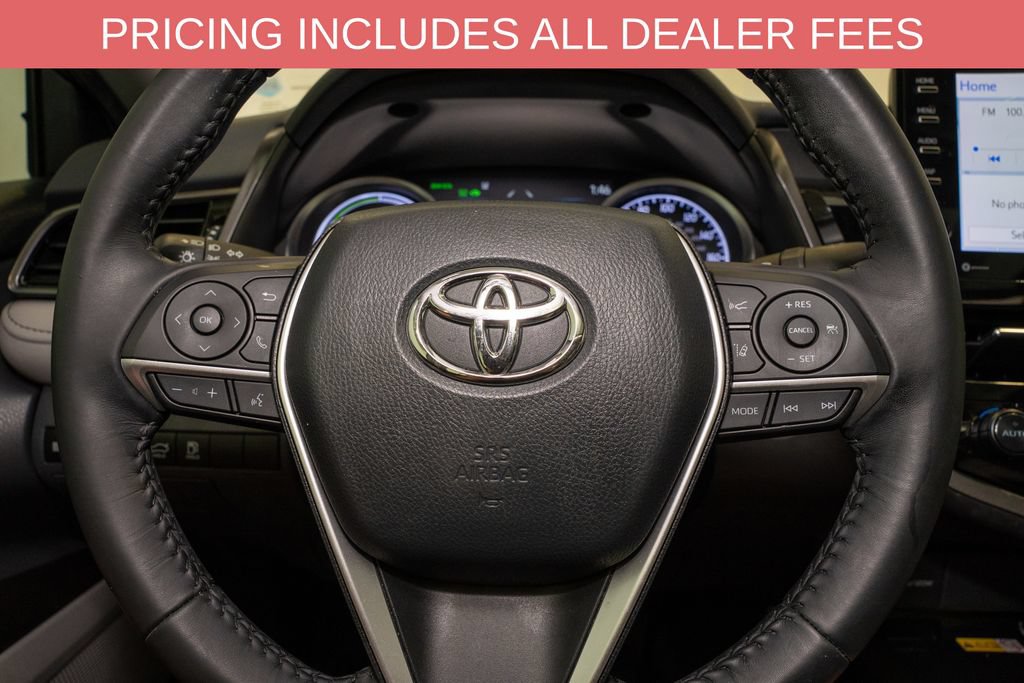 Used 2022 Toyota Camry XLE w/ Navigation Upgrade Package FWD image 18