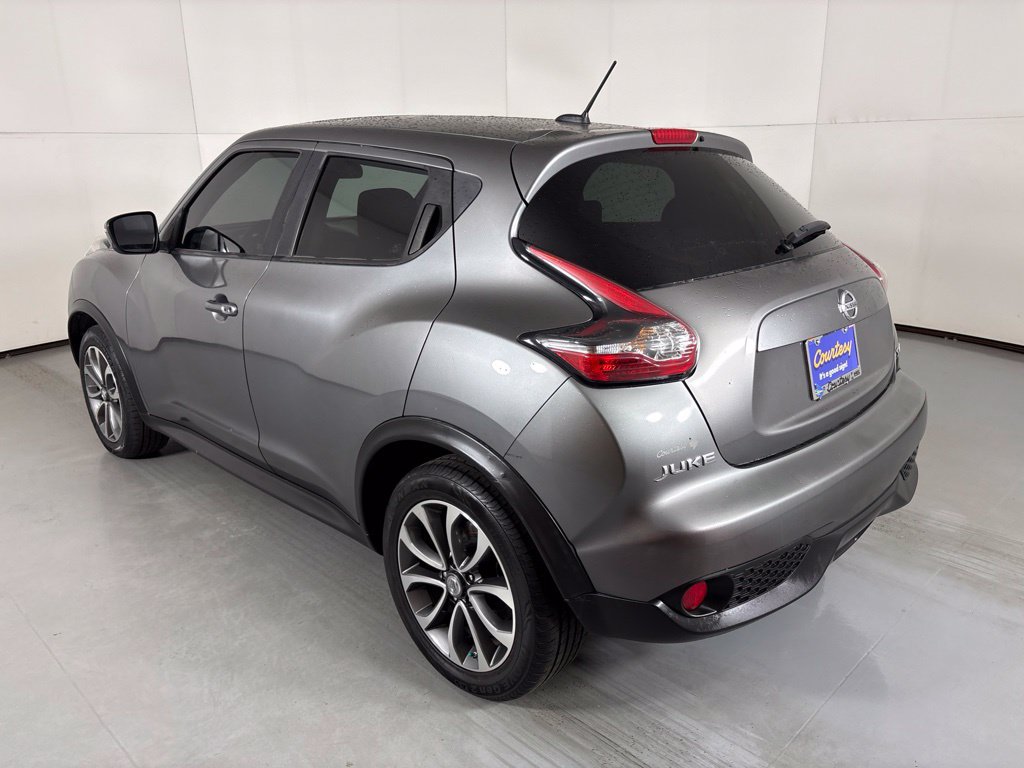 Used 2017 Nissan Juke SV AWD/4WD image 6