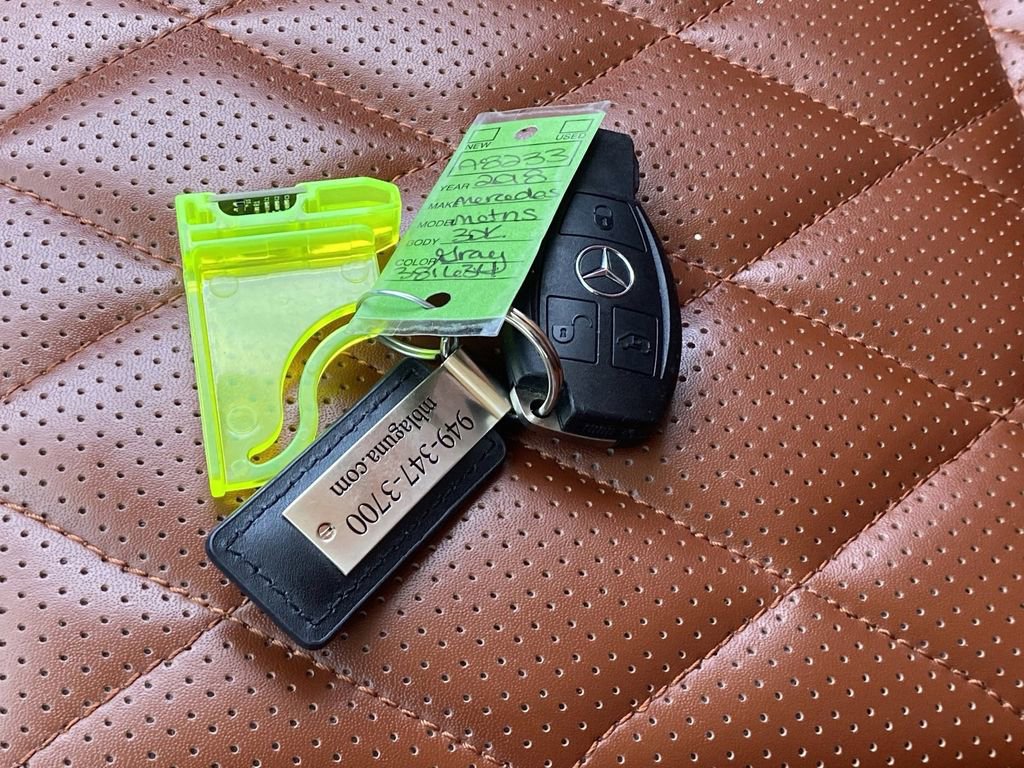 Used 2018 Mercedes-Benz Metris Passenger image 31